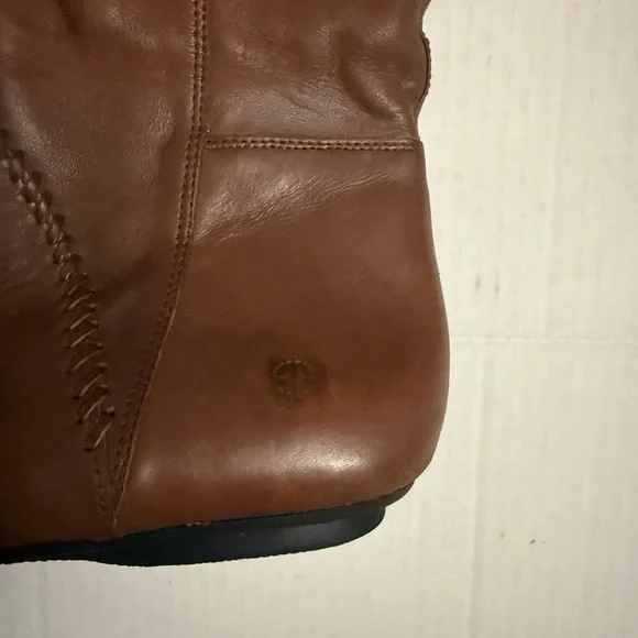 House of Harlow 1960 Tan Over the stitch and side fringe Knee Boots - Picture 7 of 7